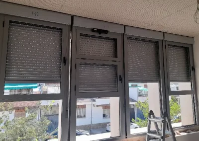Ventanas fojas y batientes